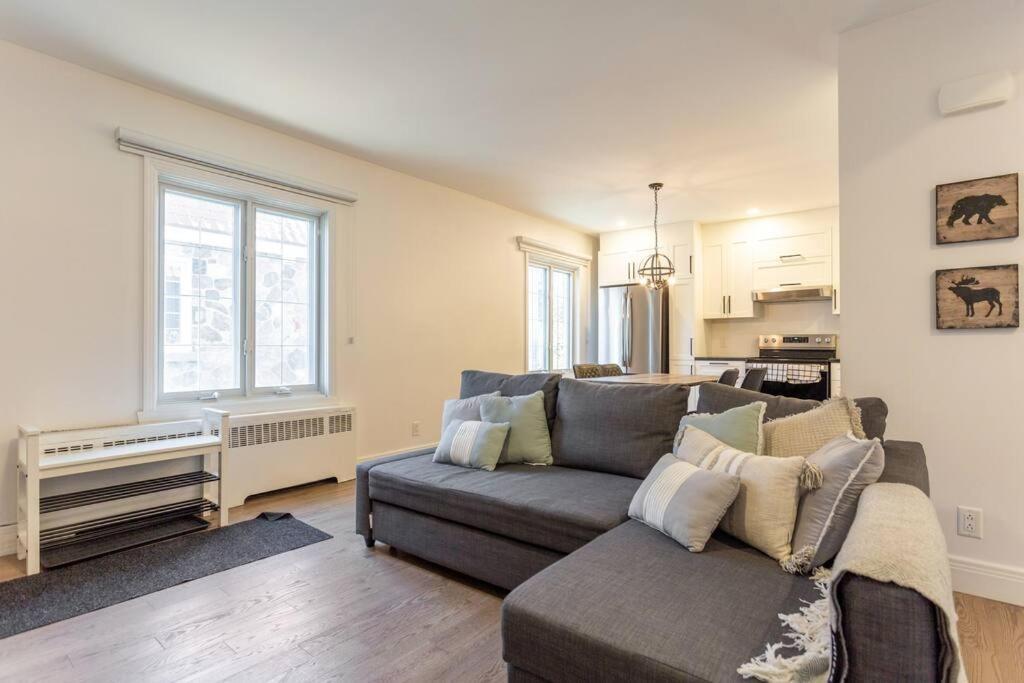 Free Parking, Beautiful 4 1/2- 2 Bedroom Apartment Монреал Екстериор снимка